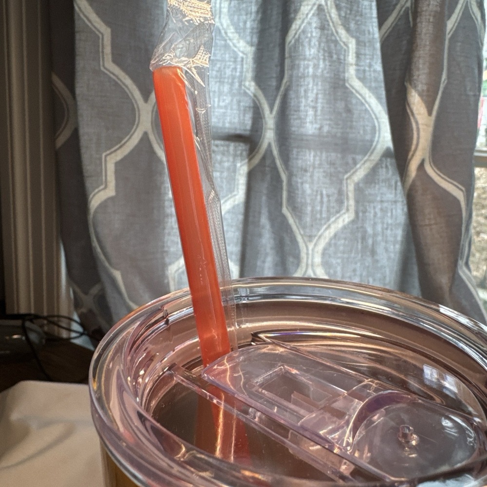 Gilmore Girls Luke's Tumbler Straw Cup New - Picture 2 of 4